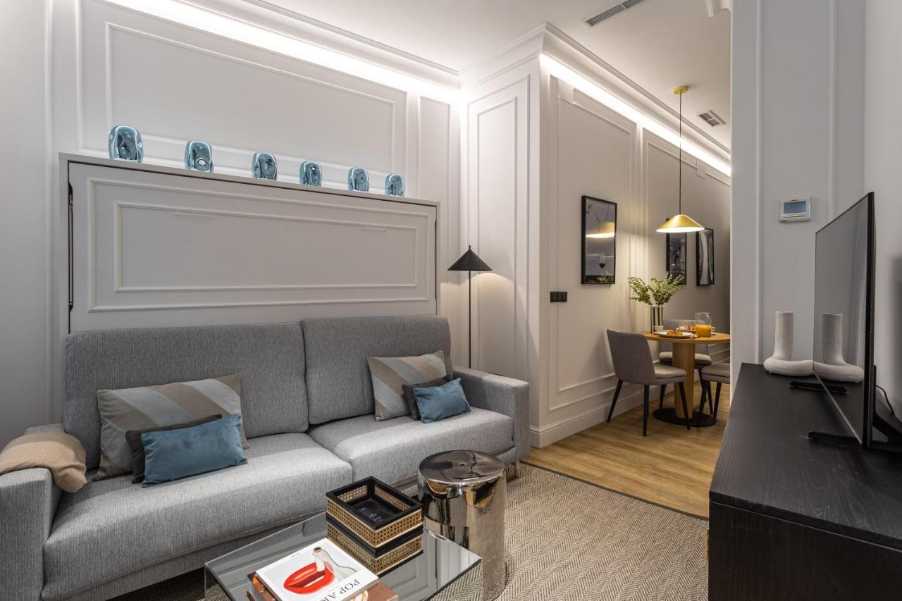 Aspasios Abada Apartments Madrid Bagian luar foto